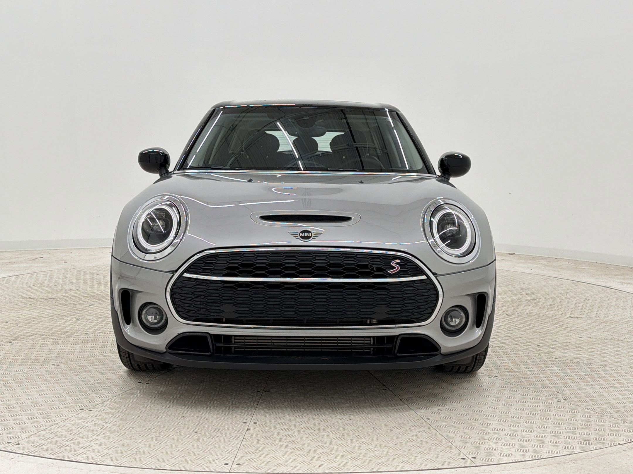Certified 2024 MINI Cooper Clubman S FWD image 6