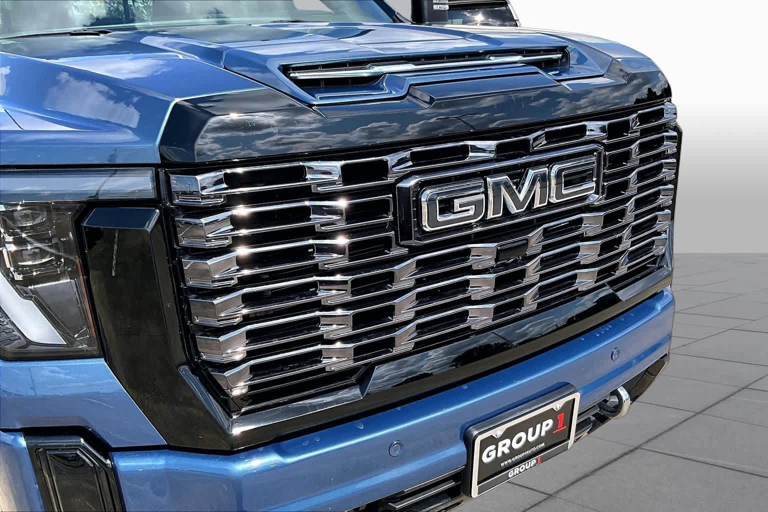 Used 2025 GMC Sierra 2500 Denali Ultimate AWD/4WD image 28