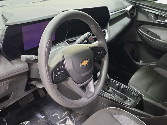 Used 2024 Chevrolet TrailBlazer LS w/ LS Confidence Package FWD image 14