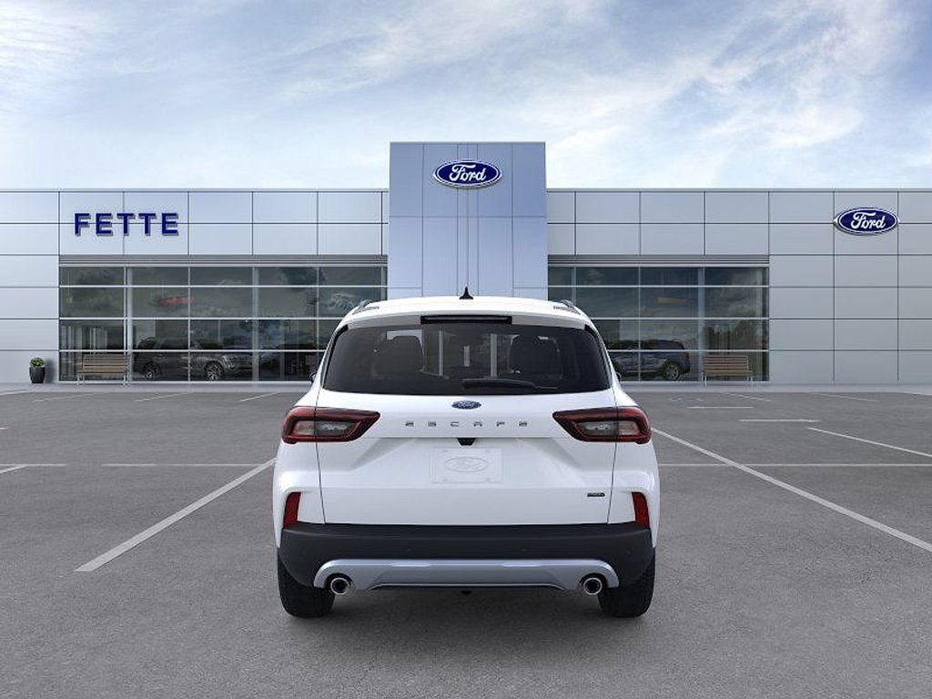 New 2025 Ford Escape SE w/ PHEV Premium Package FWD image 5