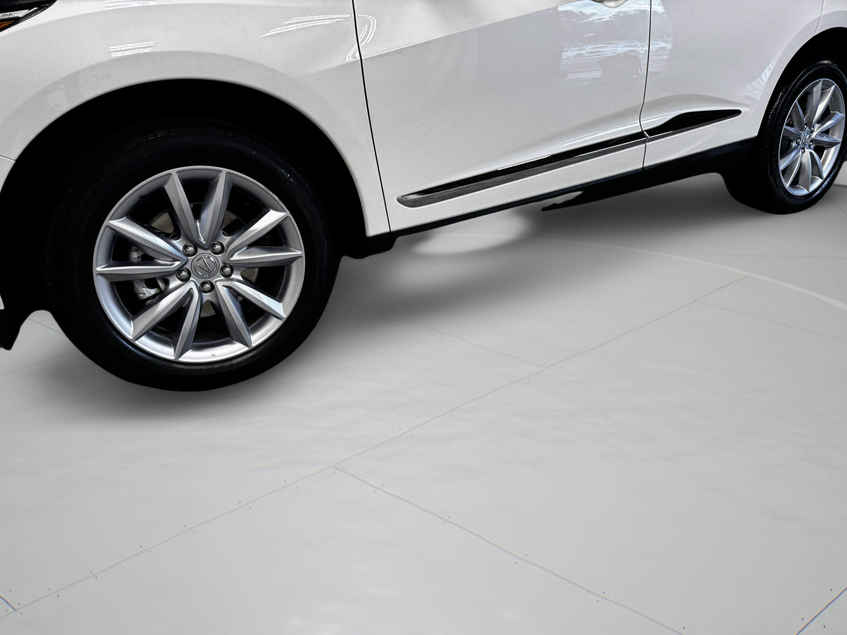 Used 2024 Acura RDX SH-AWD image 45