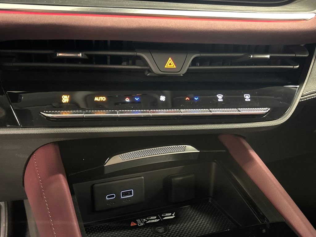 New 2026 Buick Envision Sport Touring AWD/4WD image 36