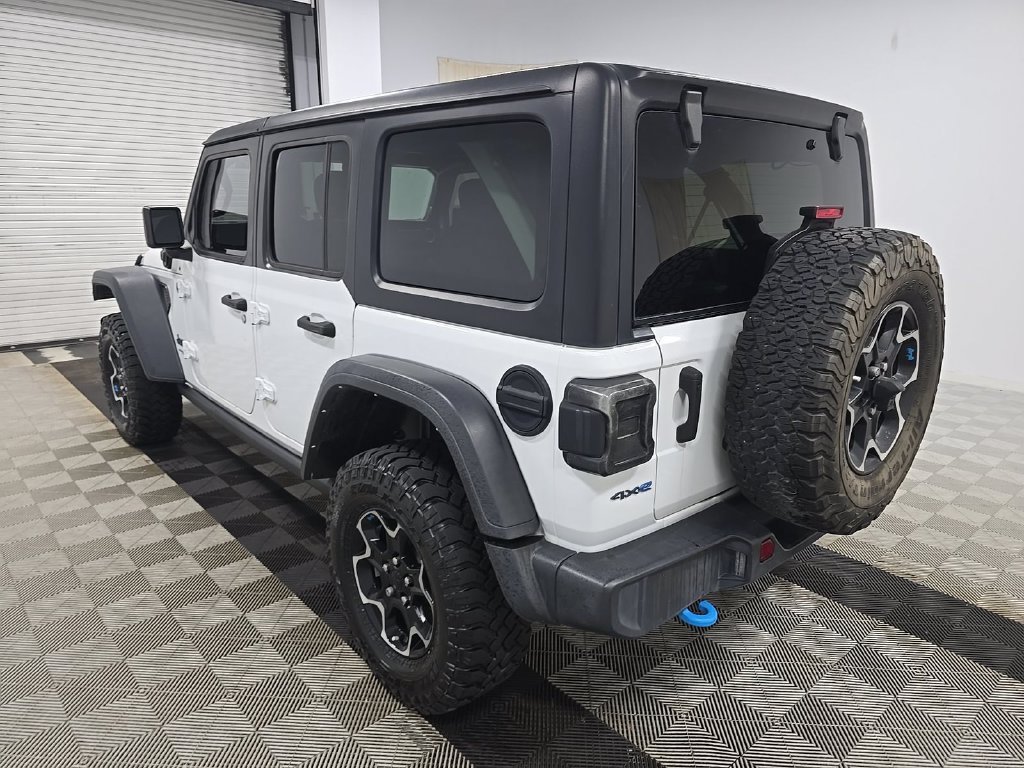 Used 2022 Jeep Wrangler Unlimited Rubicon 4xe w/ Cold Weather Group AWD/4WD image 4