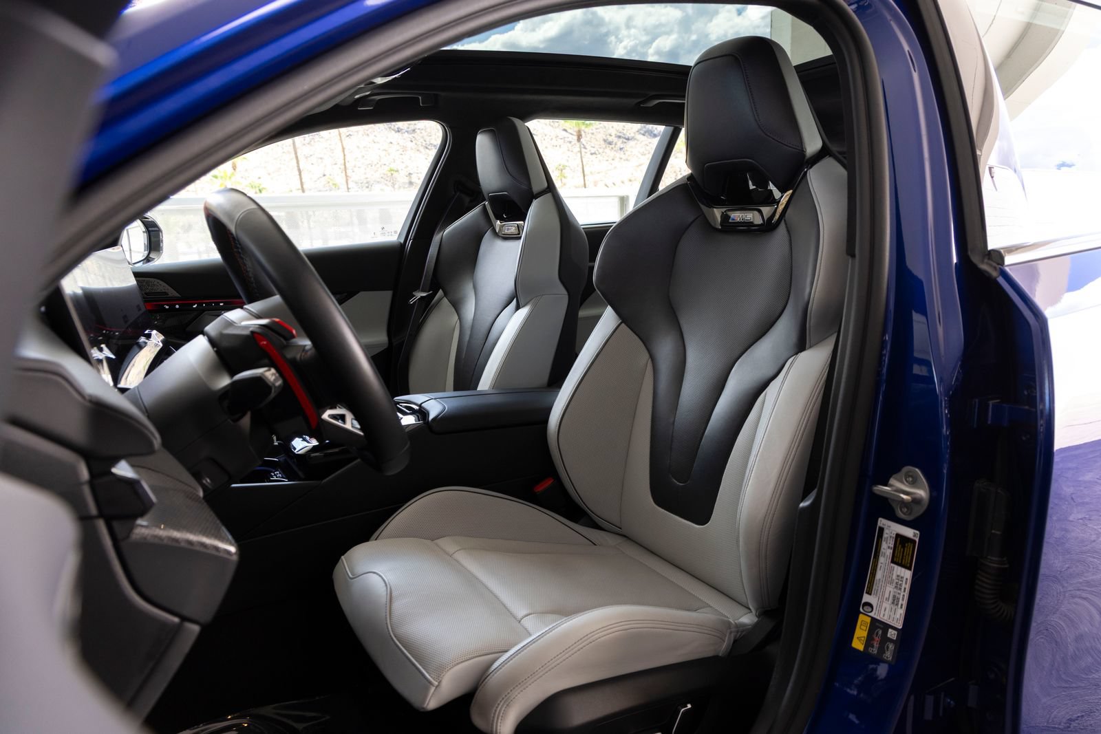 Certified 2025 BMW M5 Touring AWD/4WD image 23