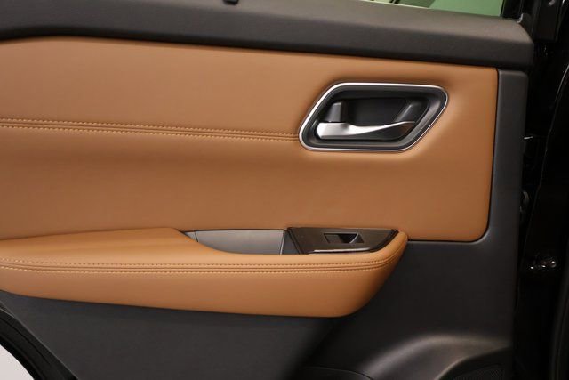 New 2026 Nissan Rogue Platinum image 26