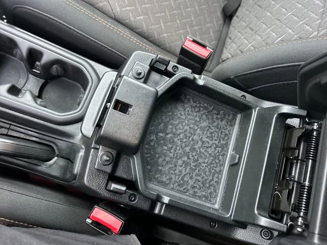 Used 2024 Jeep Gladiator Mojave w/ Convenience Group image 18