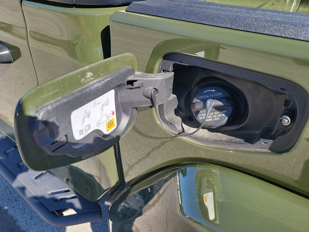 Used 2023 Jeep Gladiator Willys image 31