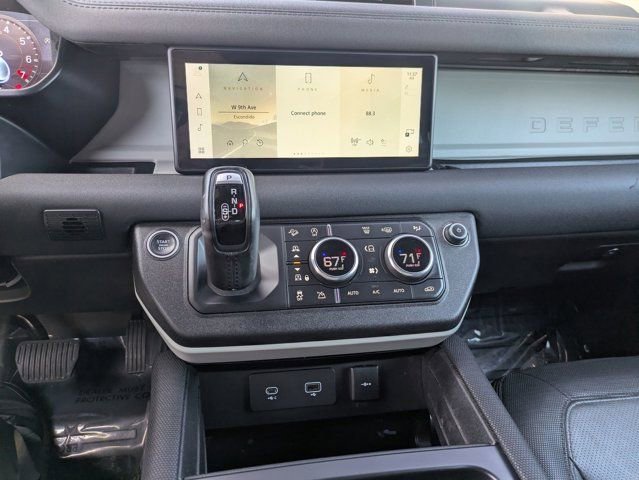 Used 2021 Land Rover Defender 110 X-Dynamic SE AWD/4WD image 20