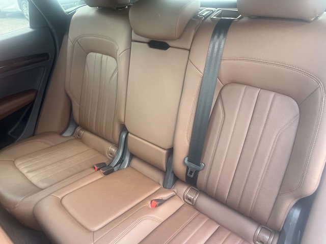 Used 2020 Audi Q5 2.0T Premium w/ Convenience Package image 30