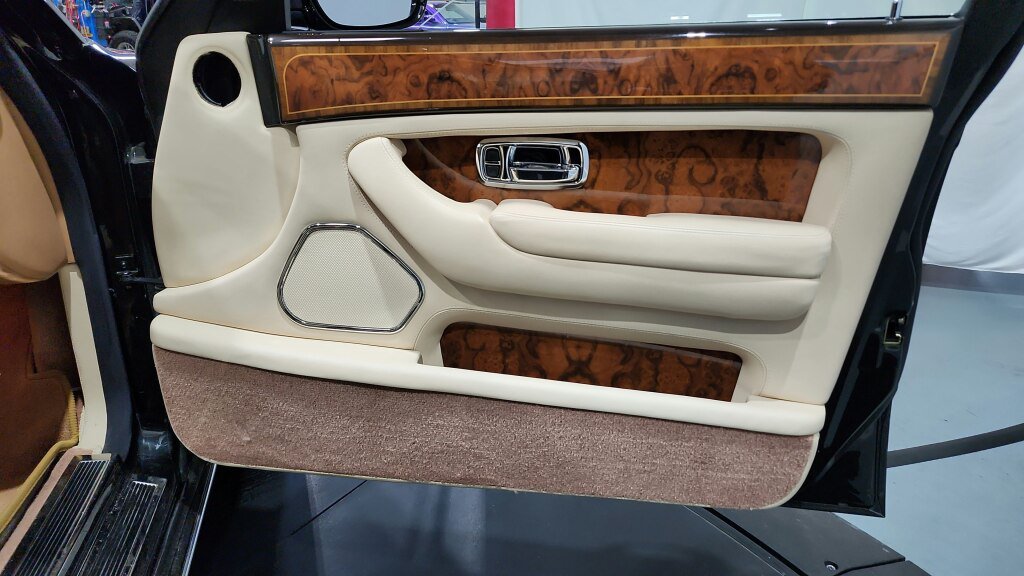 Used 1999 Rolls-Royce Silver Seraph RWD image 31