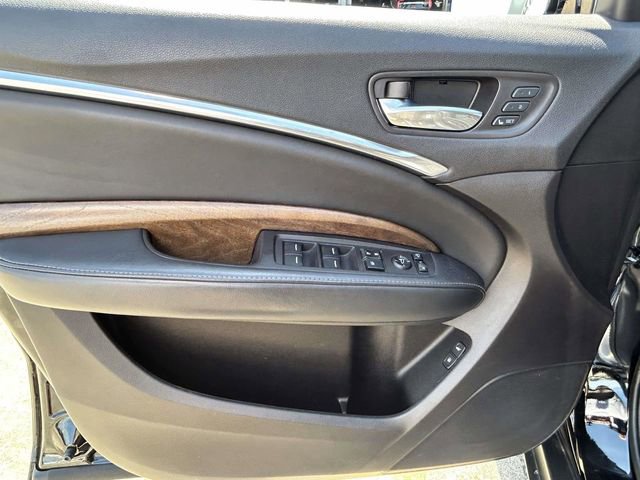 Used 2017 Acura MDX SH-AWD image 13