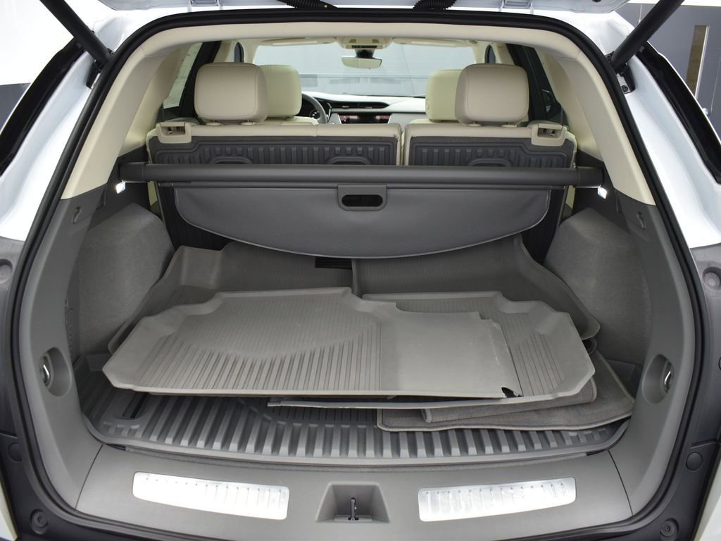 New 2026 Cadillac XT5 Premium Luxury w/ Driver Assist Package FWD image 10