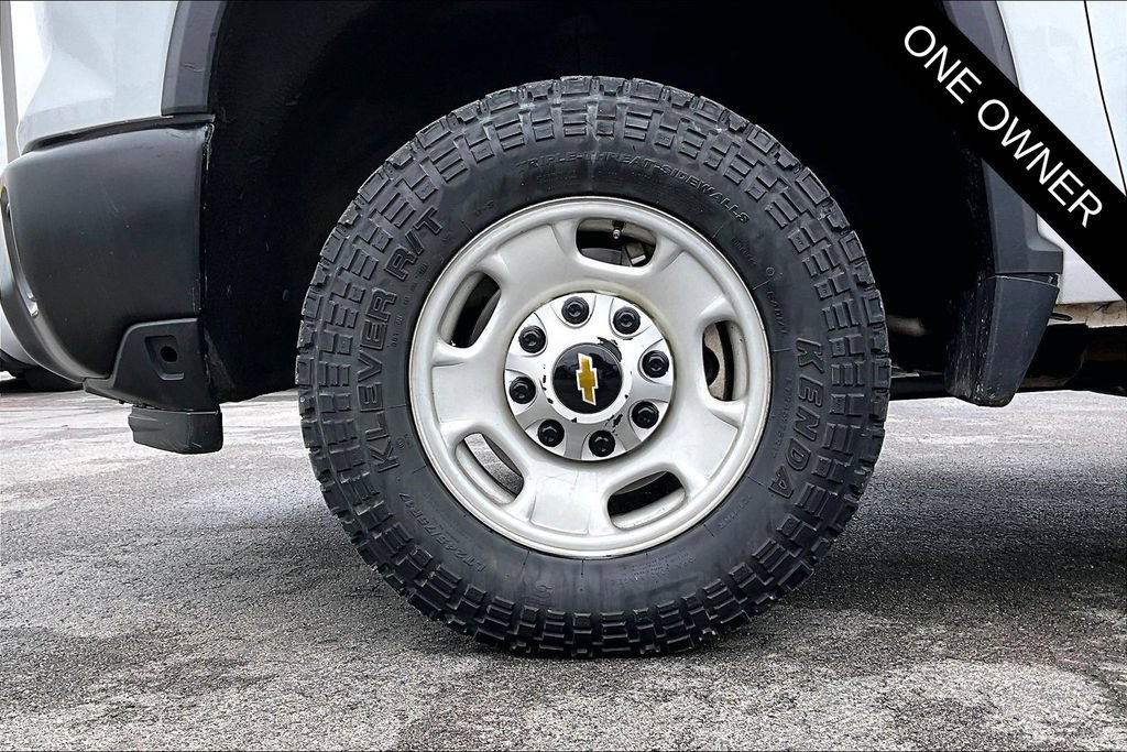 Used 2024 Chevrolet Silverado 2500 W/T w/ WT Convenience Package AWD/4WD image 33