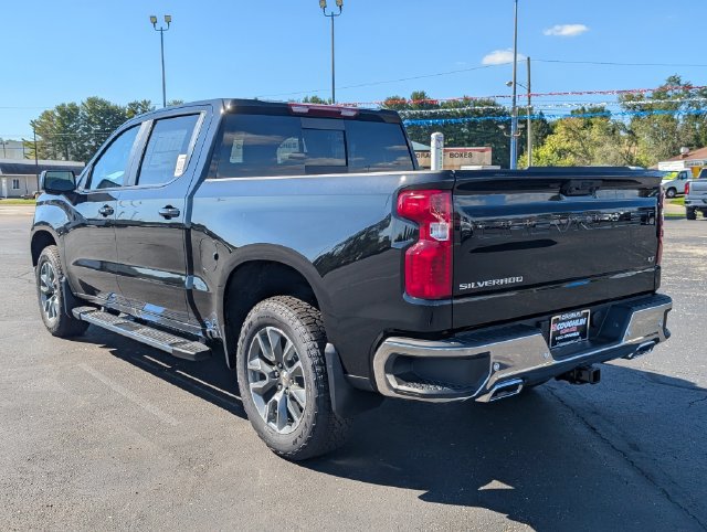 New 2026 Chevrolet Silverado 1500 LT AWD/4WD image 6