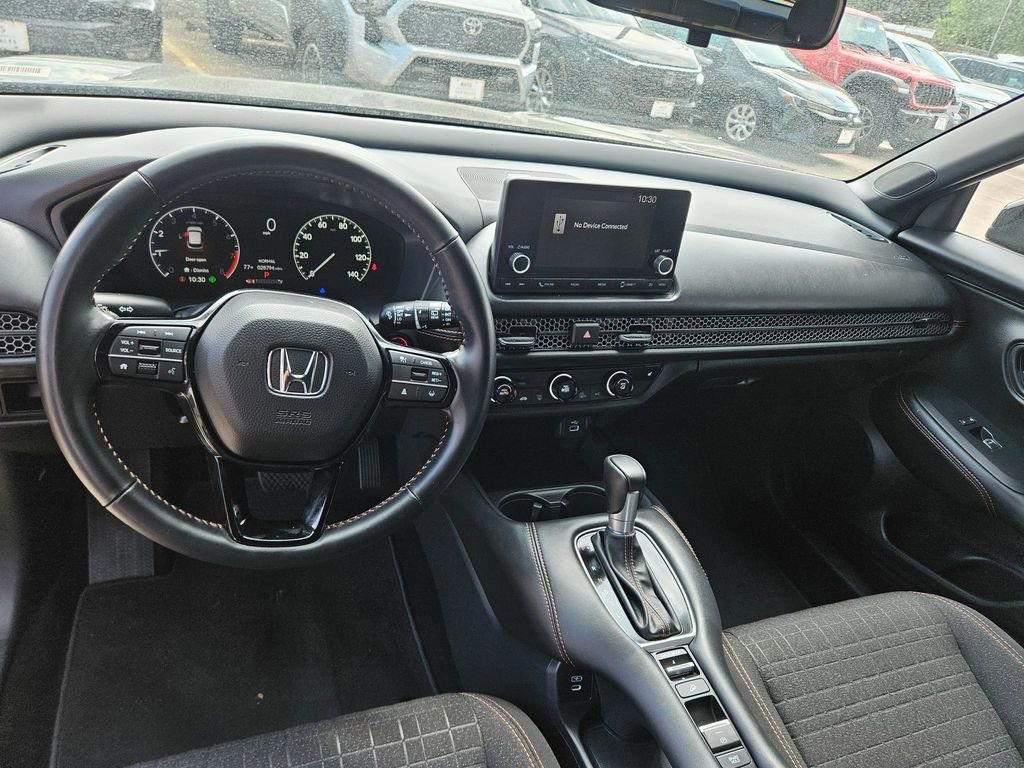Used 2025 Honda HR-V Sport image 16