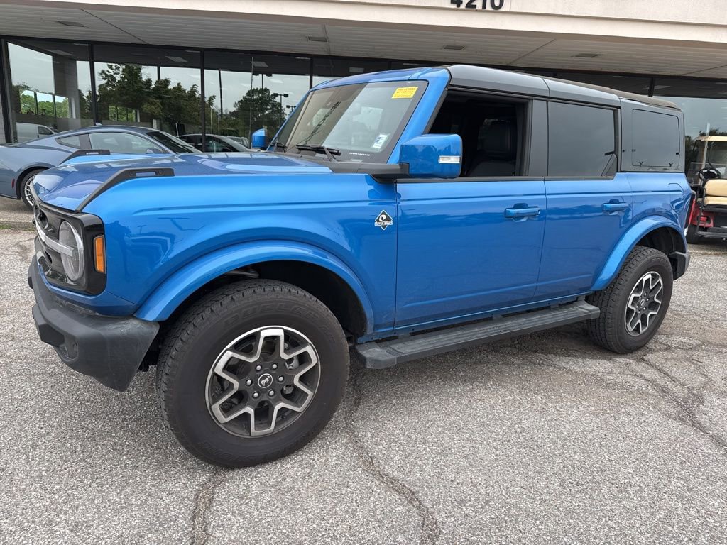 Used 2024 Ford Bronco Outer Banks AWD/4WD image 7