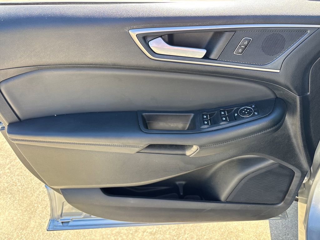 Used 2024 Ford Edge SEL w/ Convenience Package image 28