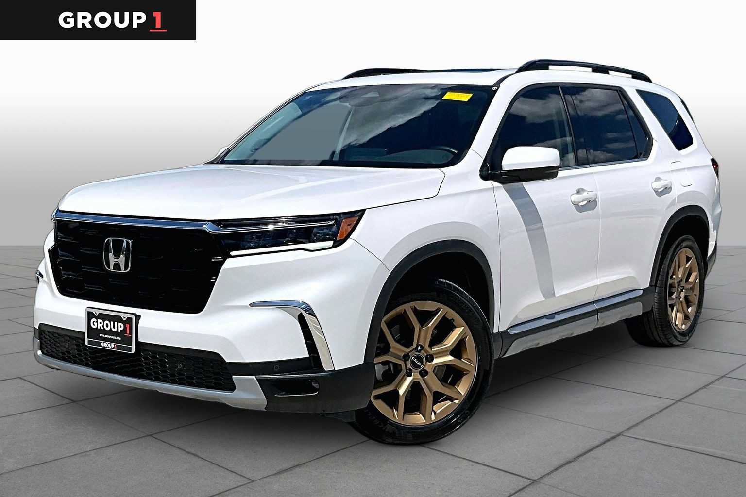 Used 2024 Honda Pilot Touring video 1