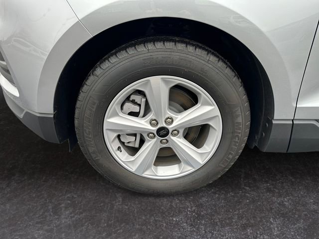 Used 2024 Ford Edge SE image 14