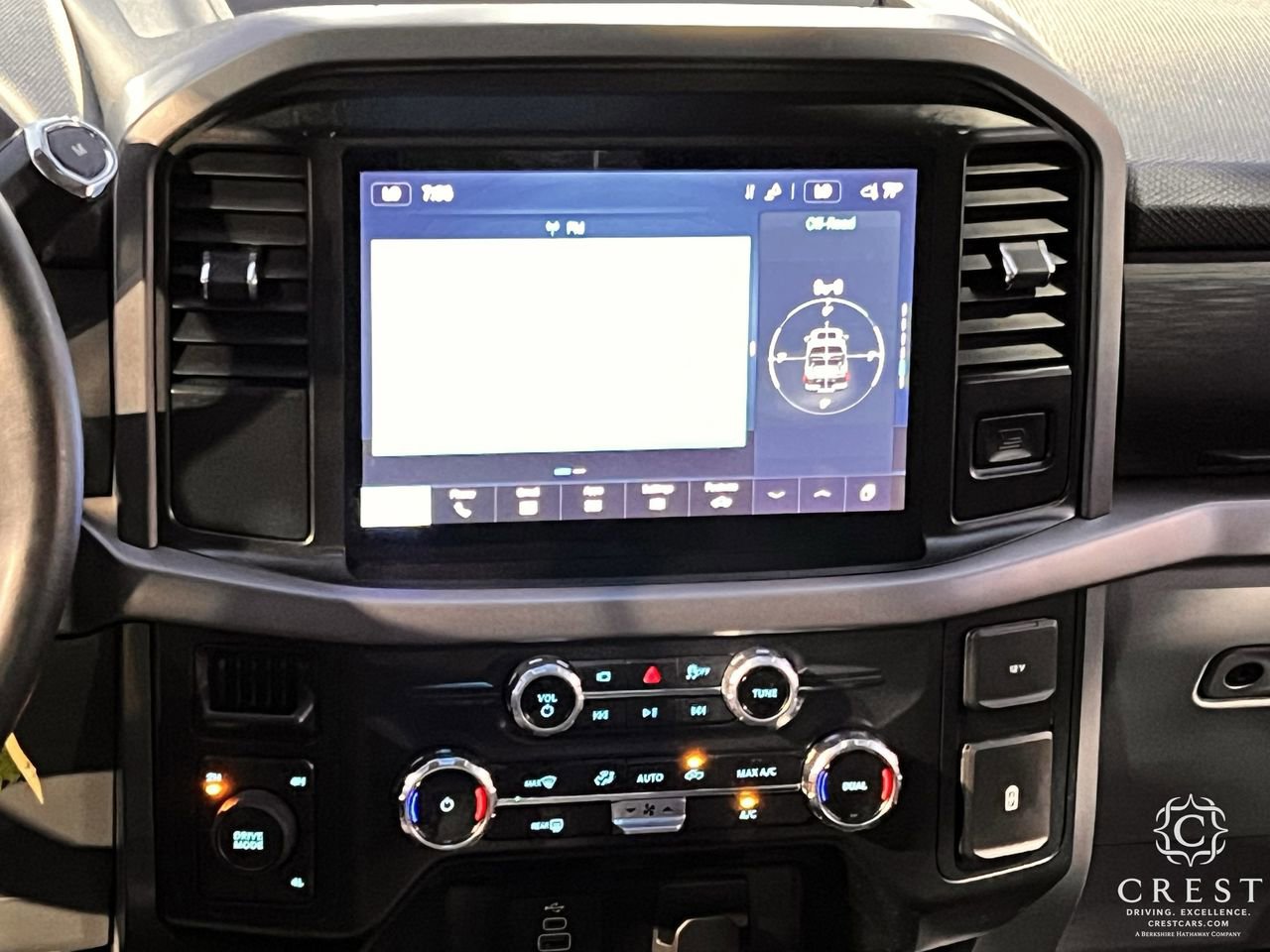 Used 2025 Ford F150 XLT w/ Equipment Group 301A Standard image 17