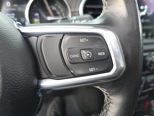 Used 2023 Jeep Wrangler Unlimited Sahara w/ Cold Weather Group image 18