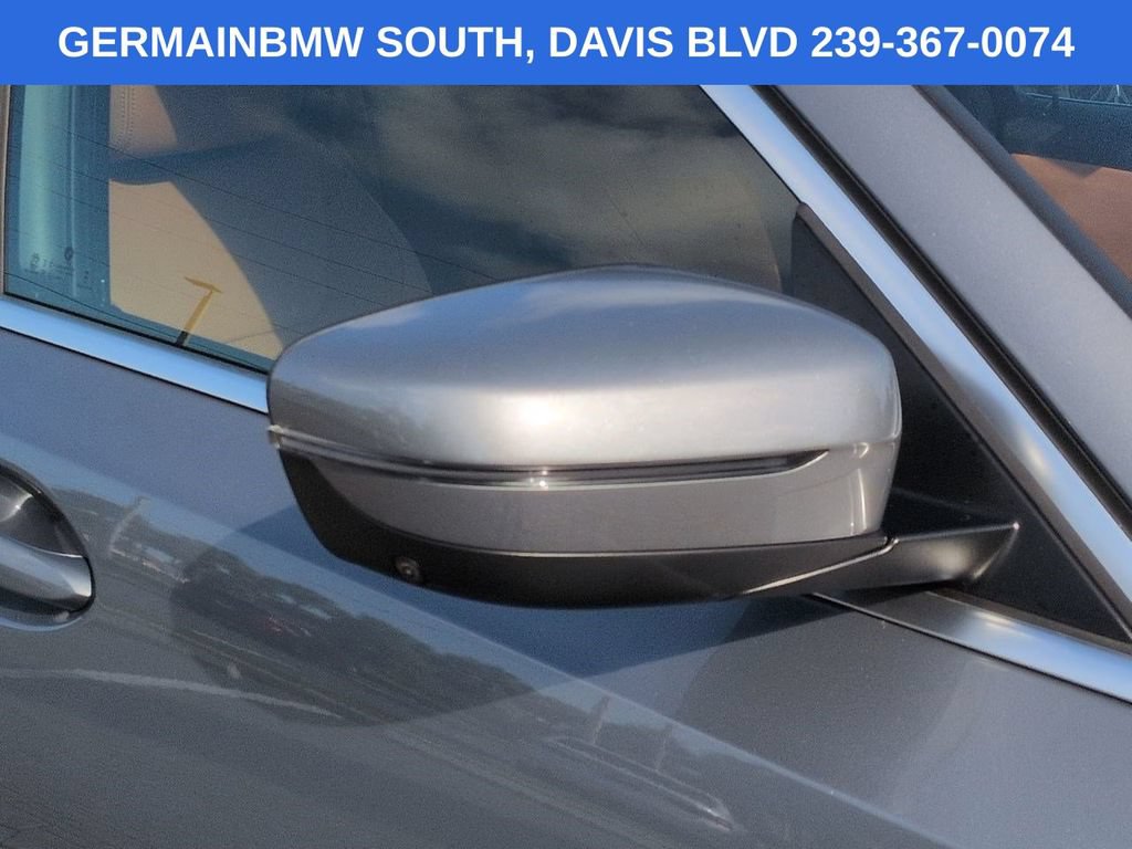 Used 2025 BMW 330i Sedan w/ Convenience Package RWD image 13