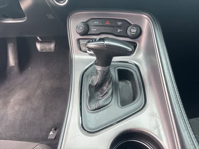 Used 2023 Dodge Challenger SXT RWD image 17