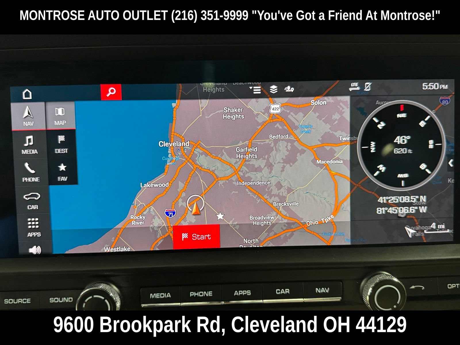 Used 2020 Porsche Macan AWD/4WD image 29