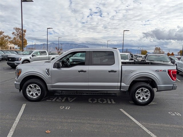 Used 2023 Ford F150 XLT image 3