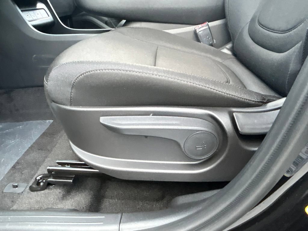 New 2026 Hyundai Tucson Blue SE AWD/4WD image 33