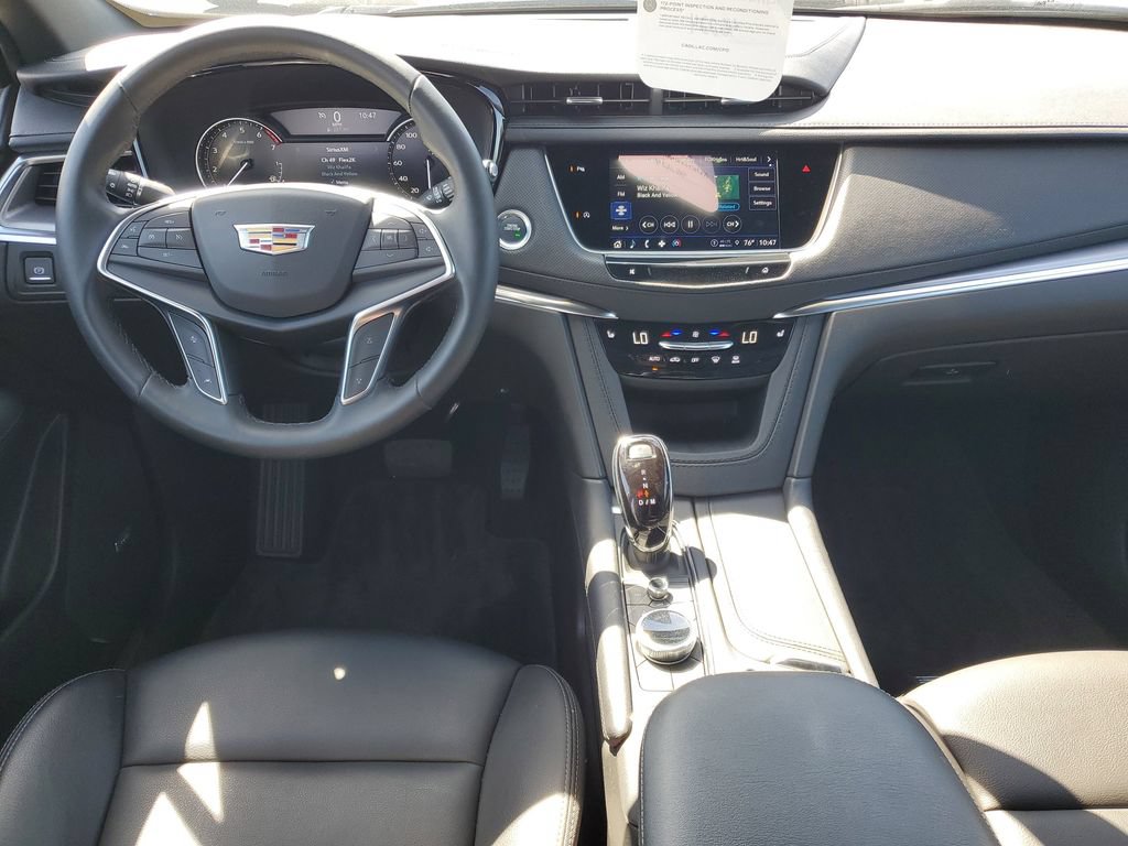 Certified 2024 Cadillac XT5 Luxury w/ LPO, Premium Carpet Package FWD image 21