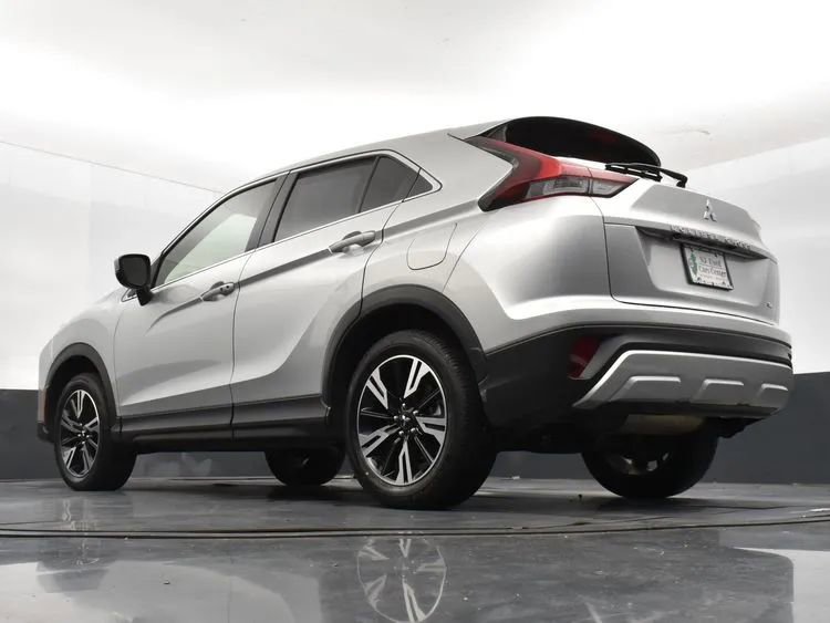 Used 2024 Mitsubishi Eclipse Cross SE image 12