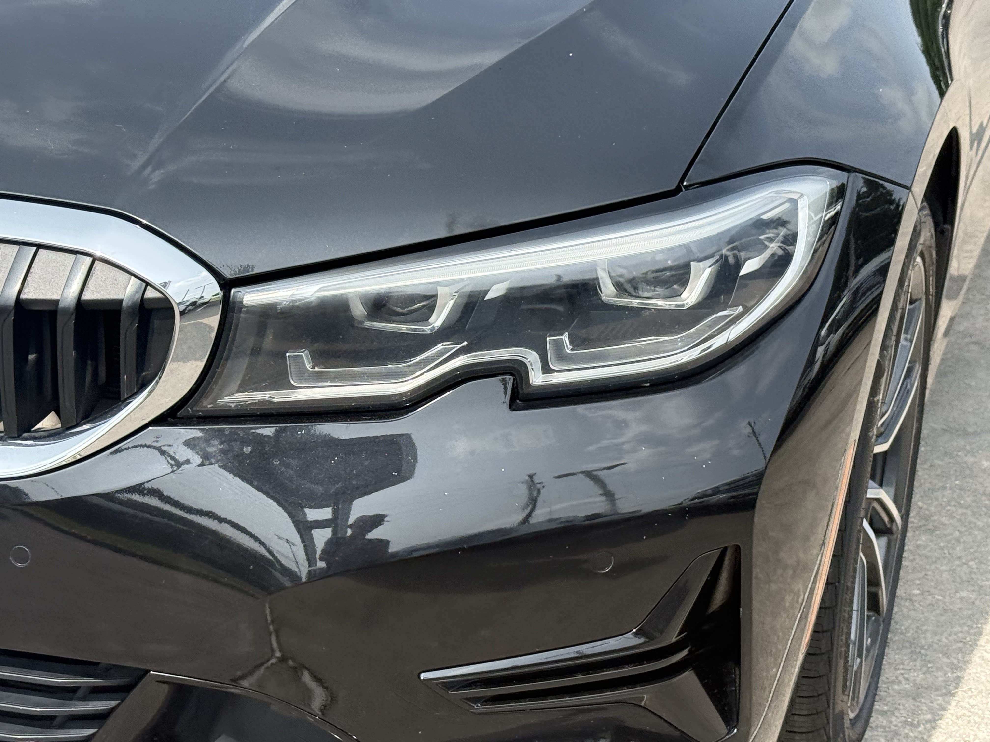 Used 2019 BMW 330i Sedan w/ Premium Package RWD image 11