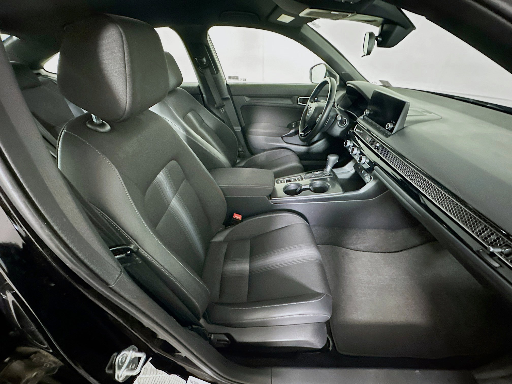 Used 2025 Honda Civic Sport image 29