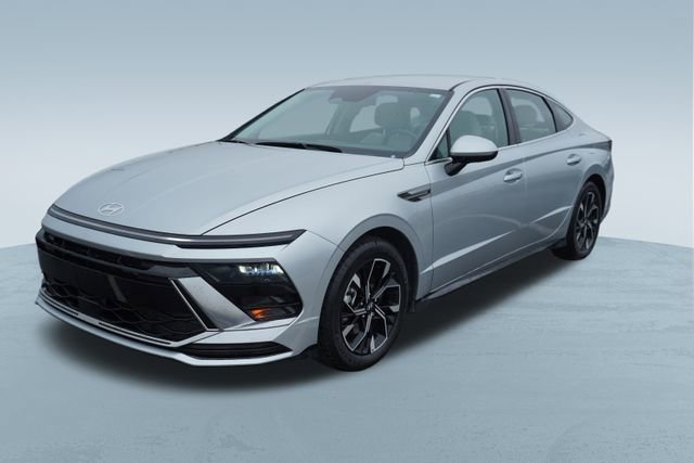 Used 2024 Hyundai Sonata SEL image 3
