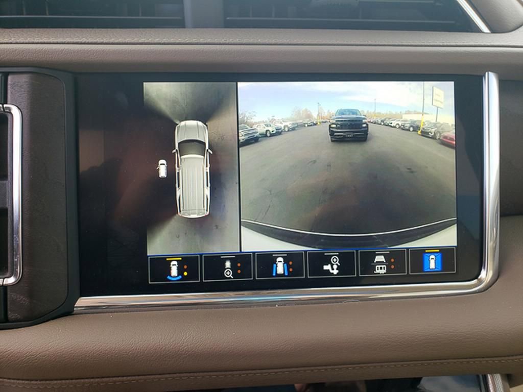 Used 2023 GMC Yukon Denali image 18