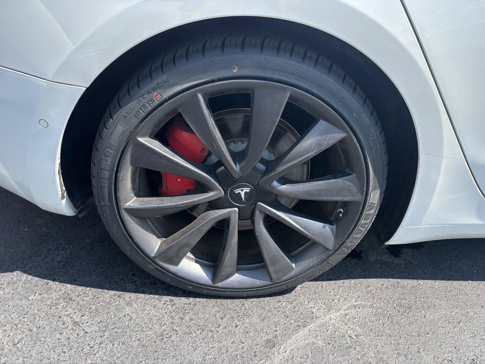 Used 2020 Tesla Model 3 Performance AWD/4WD image 14