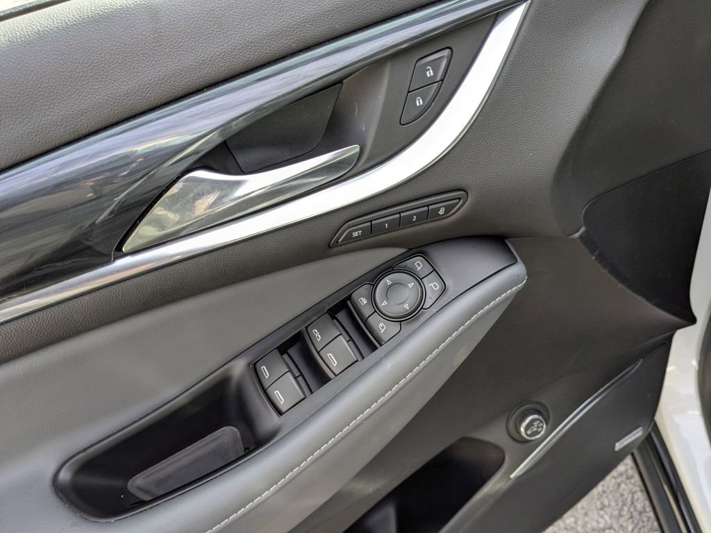 Used 2019 Buick Enclave Premium w/ Trailering Package, 5000 lbs. image 10