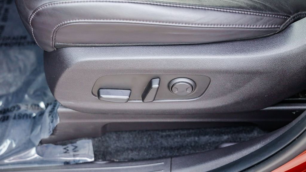 Used 2024 Kia Carnival LX image 26