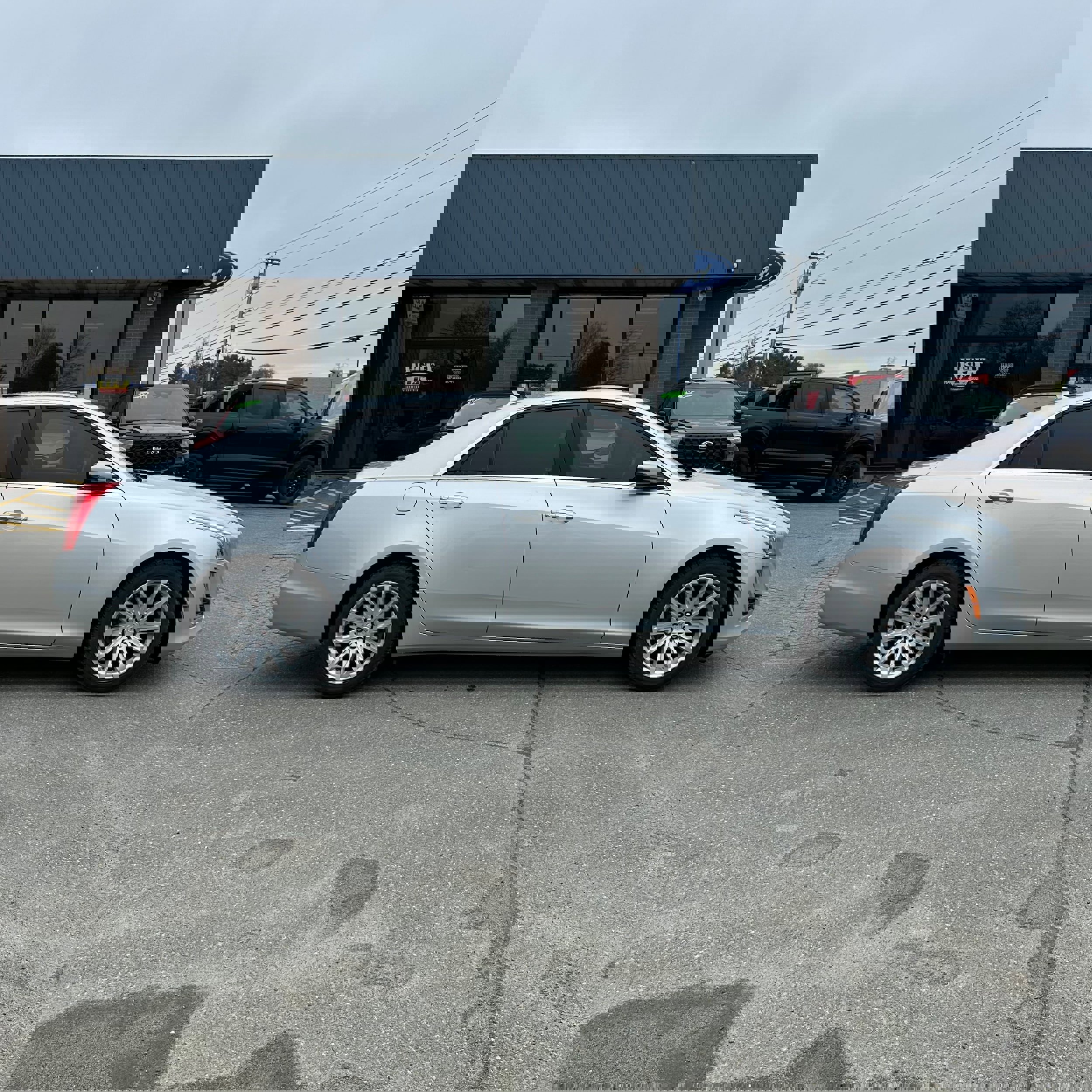 Used 2014 Cadillac CTS Luxury AWD/4WD image 2