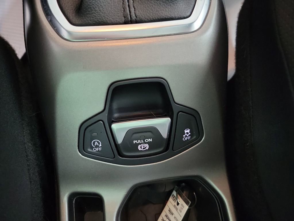 Used 2019 Jeep Renegade Limited w/ Quick Order Package 22P image 49