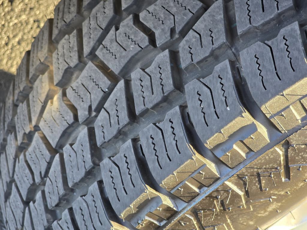 Used 2006 Ford Escape XLT image 23