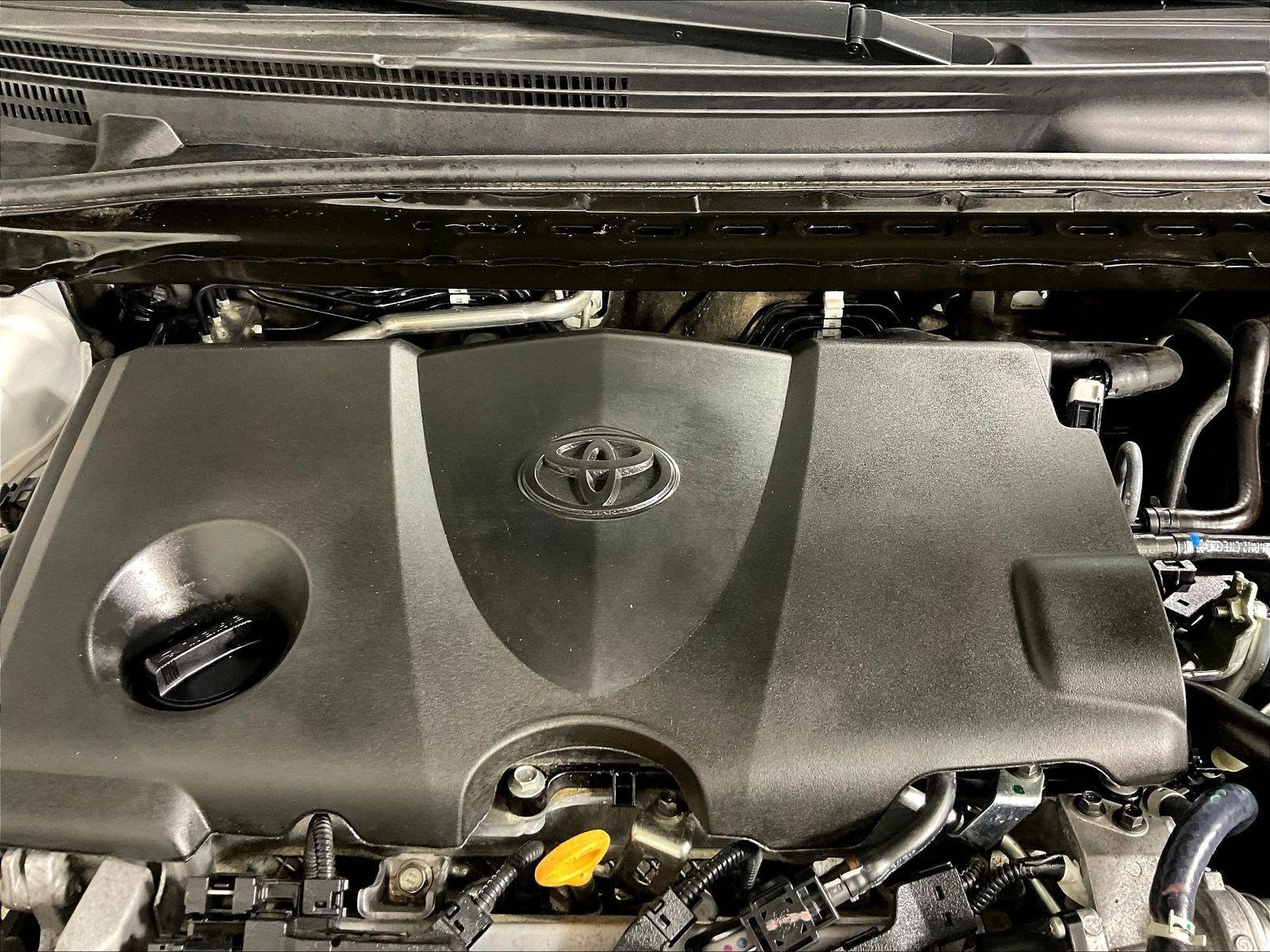 Used 2023 Toyota Camry XSE FWD image 30