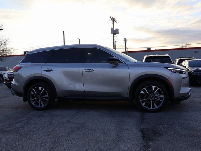 Used 2025 INFINITI QX60 Luxe image 9