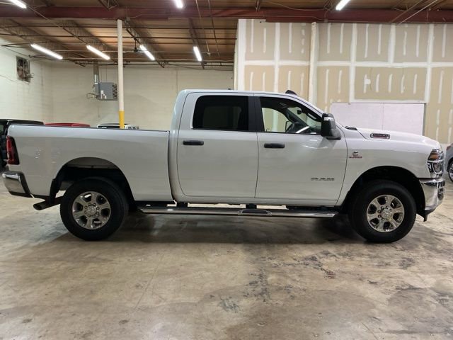 Used 2026 RAM 2500 Big Horn AWD/4WD image 6