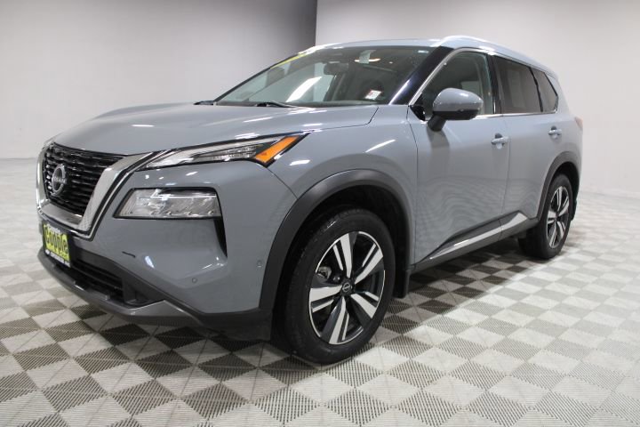 Used 2023 Nissan Rogue SL w/ SL Premium Package image 7