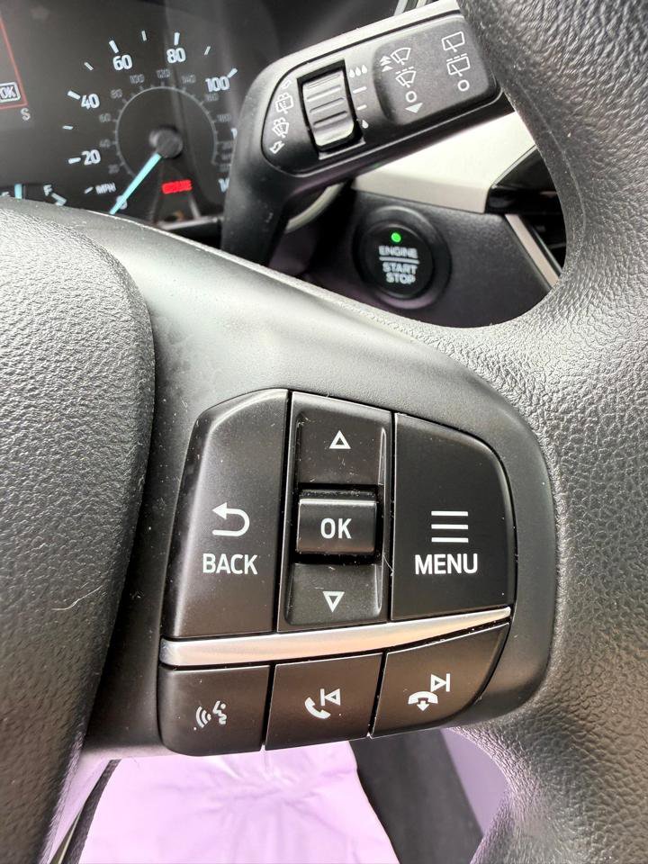 Used 2021 Ford Escape SE FWD image 17
