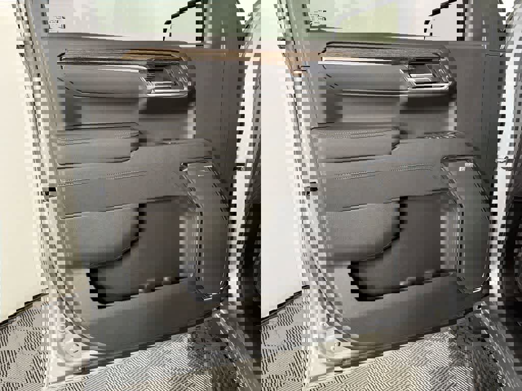 New 2025 GMC Sierra 1500 Elevation w/ Elevation Premium Package image 15