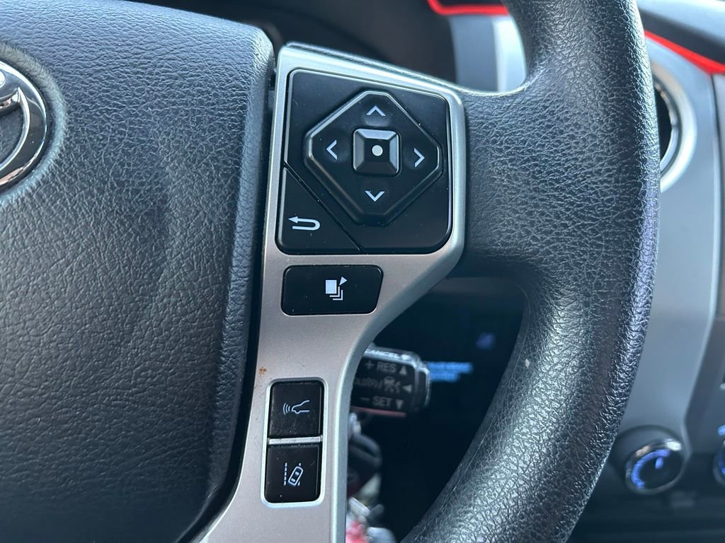 Used 2021 Toyota Tundra SR5 w/ SR5 Upgrade Package AWD/4WD image 18