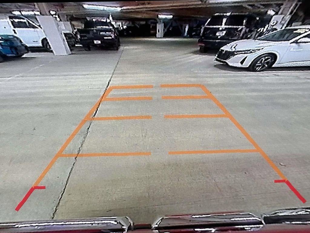 Used 2024 GMC Sierra 1500 Elevation image 26